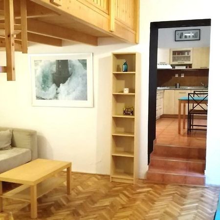 Apartment Mona - Old Town Bratislava Exterior photo
