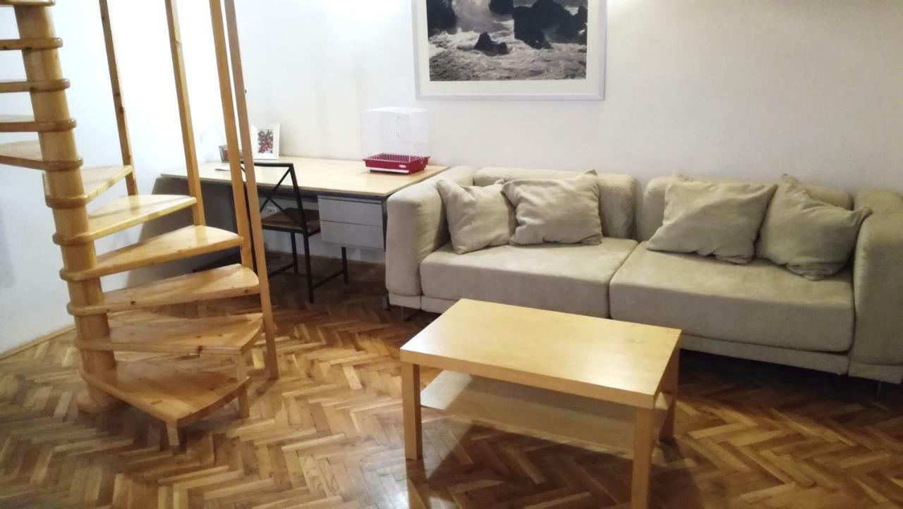 Apartment Mona - Old Town Bratislava Exterior photo